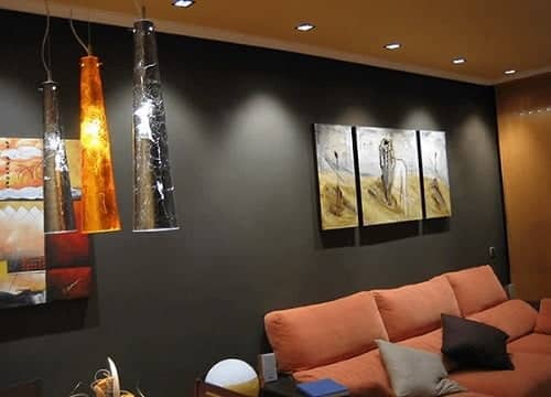 iluminación con focos empotrables